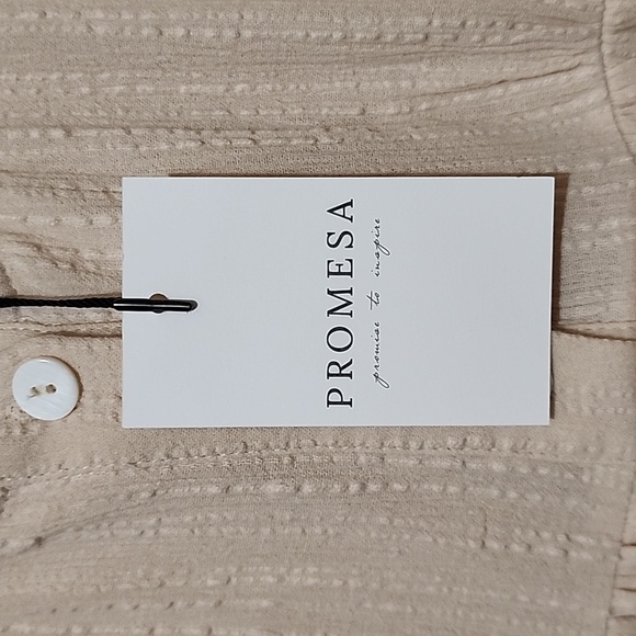 Promesa cream colored dress size S NWT - Picture 2 of 5